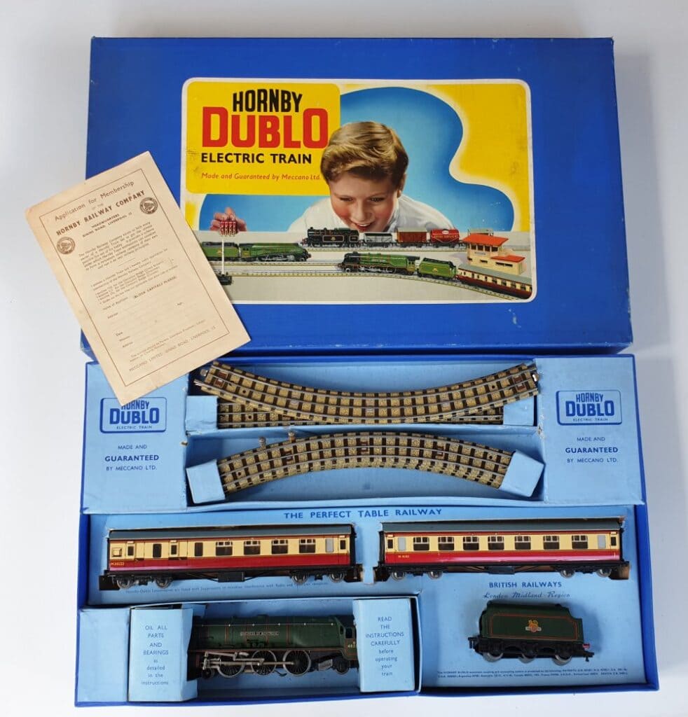 Hornby Dublo Edp Passenger Train Set Vintage Toys Games