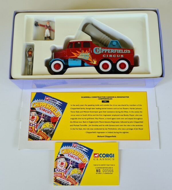 Corgi Classics Chipperfields Circus Set 17801 Human Cannonball Scammell Constructor Cannon and Ringmaster